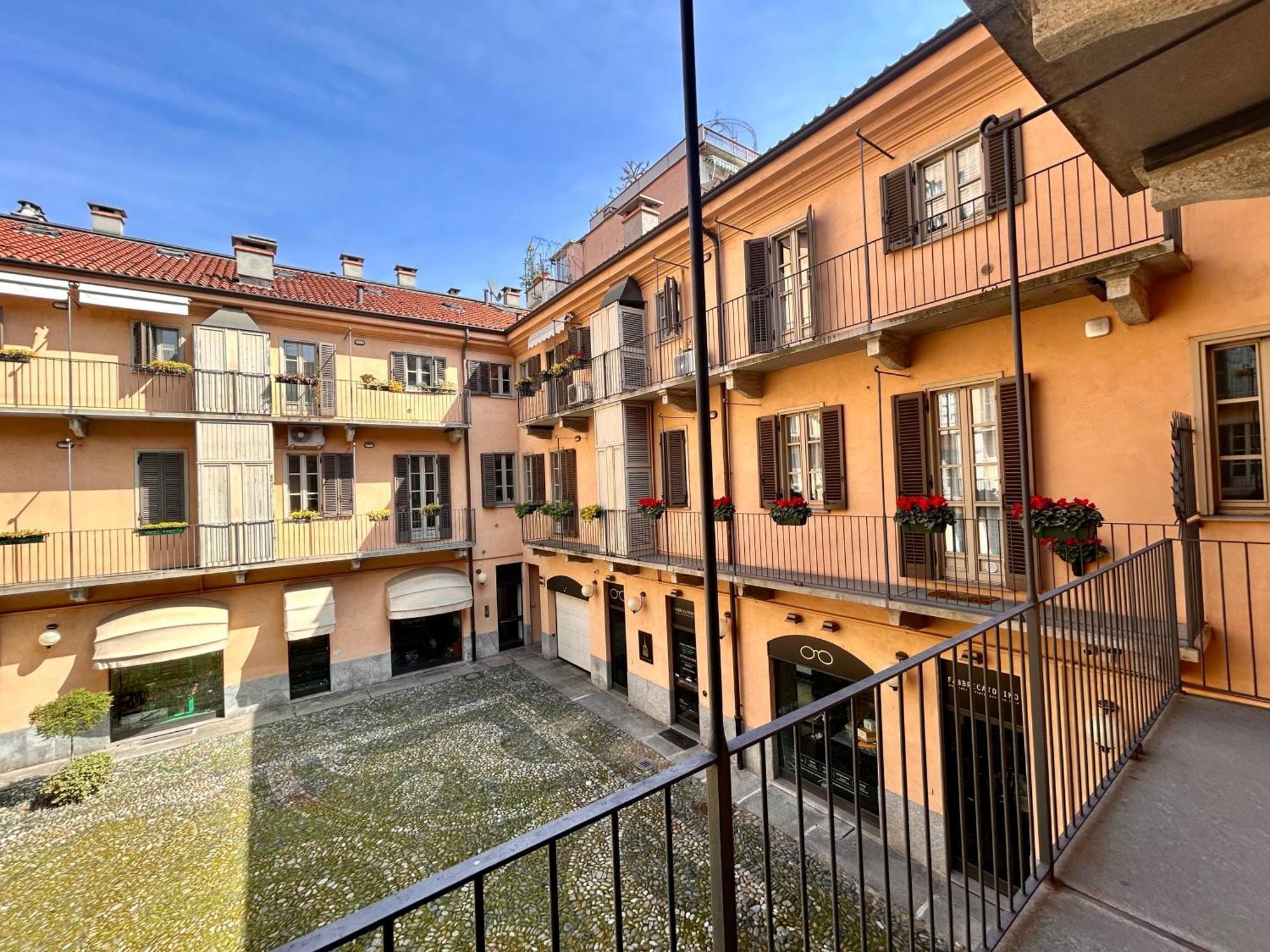 Elegante Nel Centro Storico Di Appartement Turin