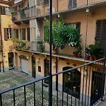 Elegante Appartamento Nel Centro Storico Di Torino
