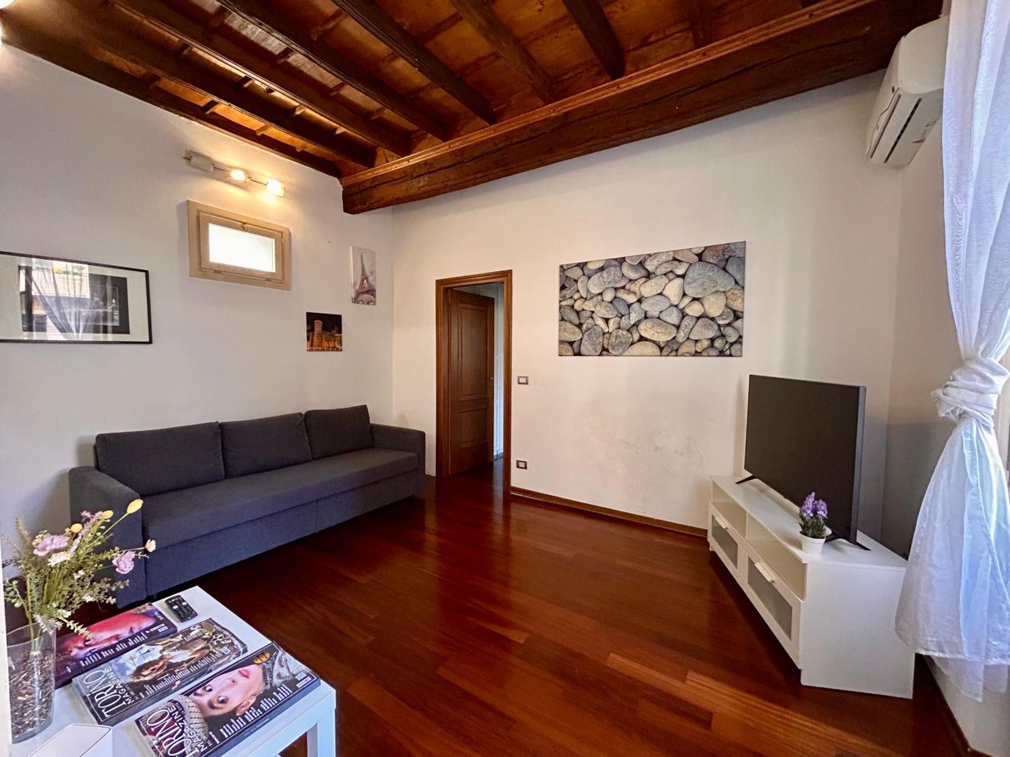 Apartment Elegante Nel Centro Storico Di Turin